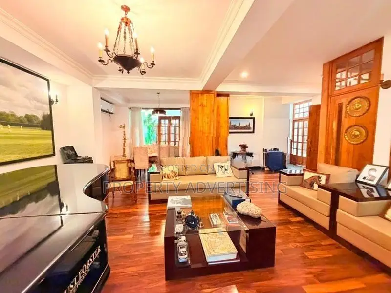 Colombo 07 Higly Residential Location Super Luxurious House For Sale