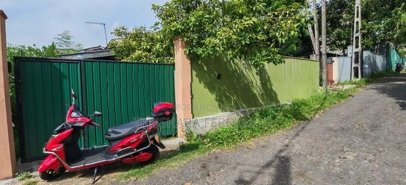 Land for Sale in Piliyandala
