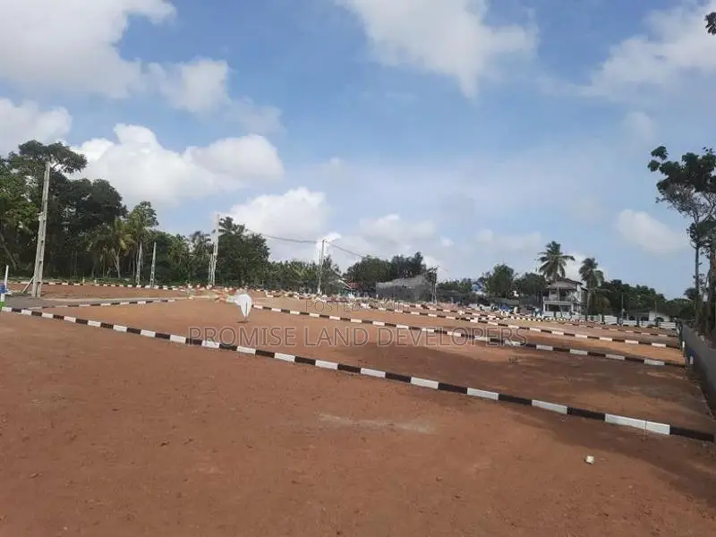 පානදුර ගොරකාන වට්නා බිම් කොටස් N38