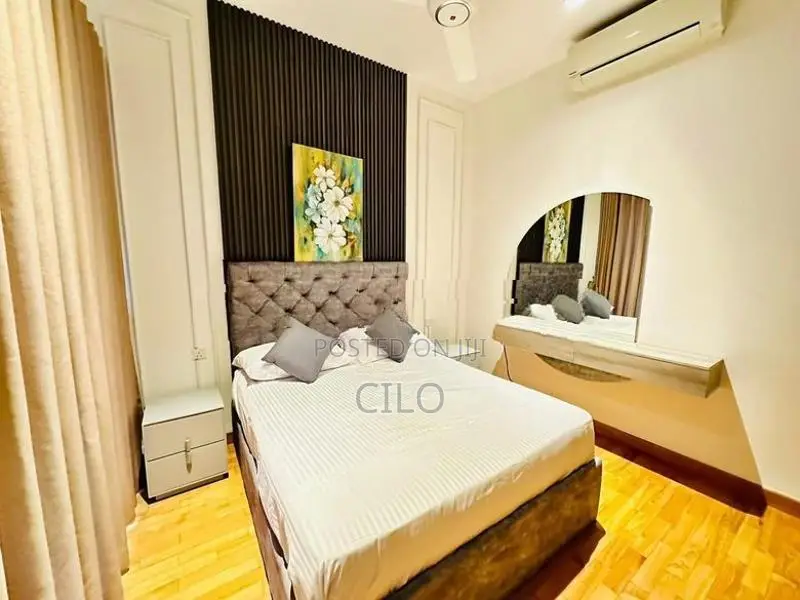 Luna Tower 2 Bedrooms Apartment Furnished Rent - Colombo 02