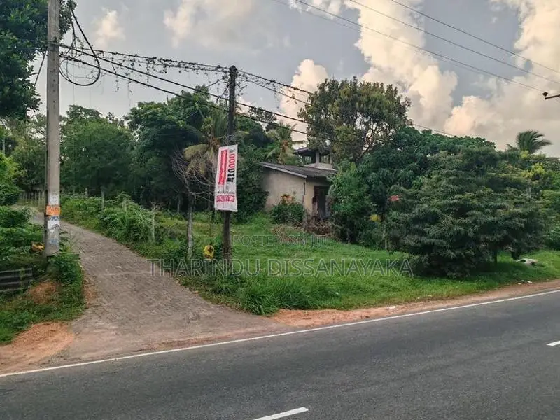 Kadawatha Imbulgoda Kandy Road Face Land