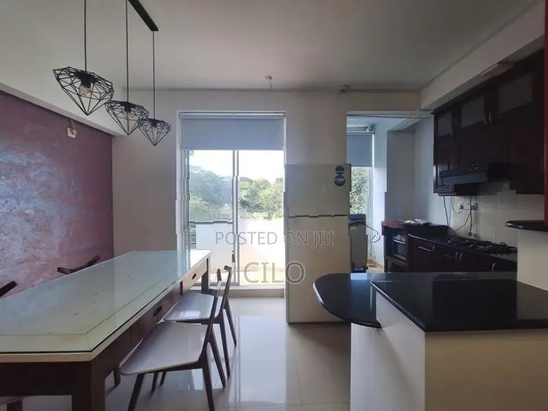 2 Bedrooms Furnished Apartment at Colombo 5 Rent