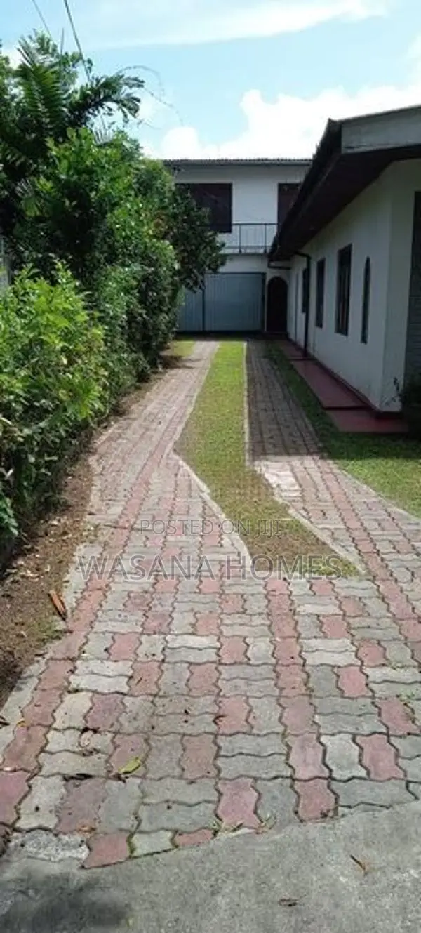 Top House for Sale Boralasgamuwa