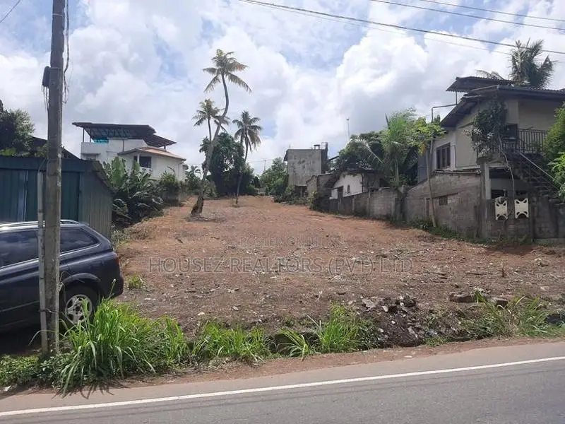 Prime Residential Land for Sale in Athurugiriya –facing Wanaguru Mawat