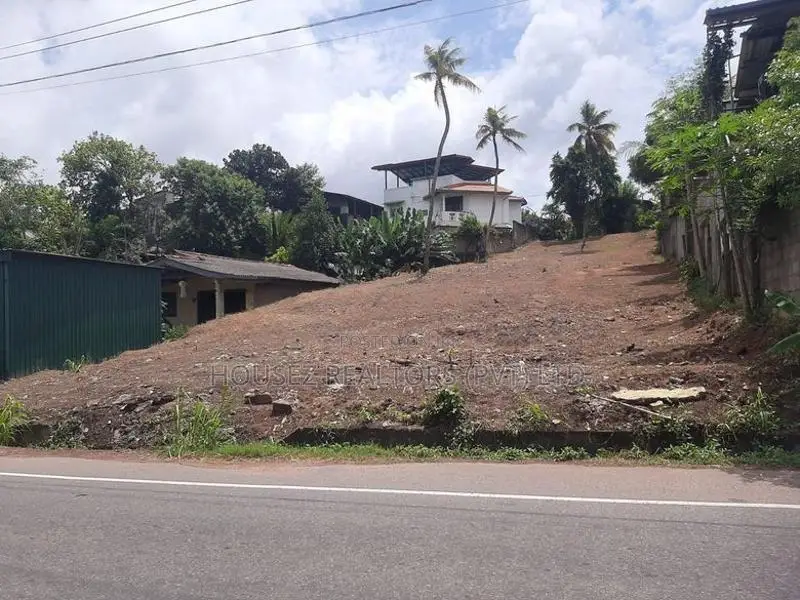 Prime Residential Land for Sale in Athurugiriya –facing Wanaguru Mawat
