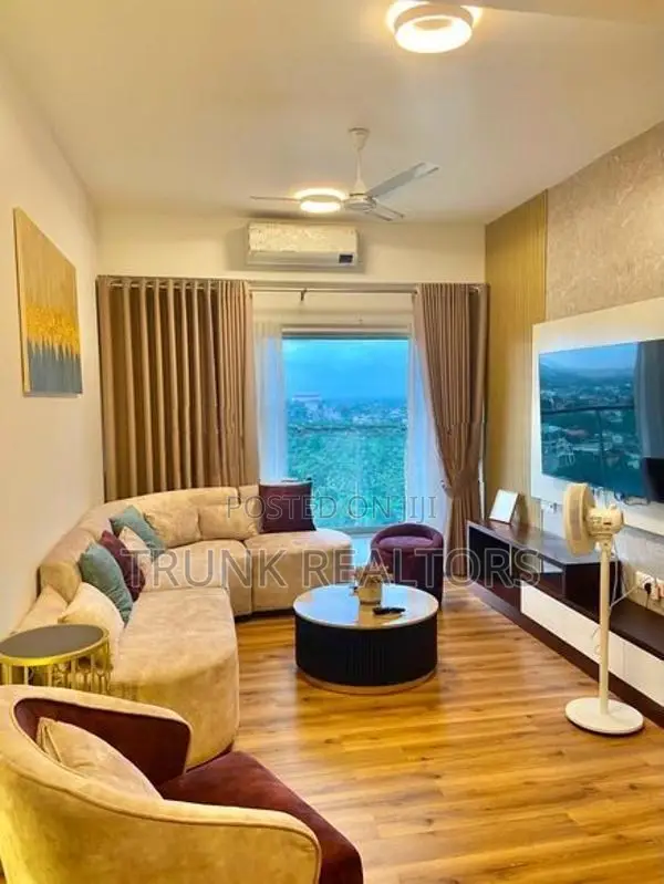 Iconic Galaxy 02BR Apartment For Rent (NK107758)