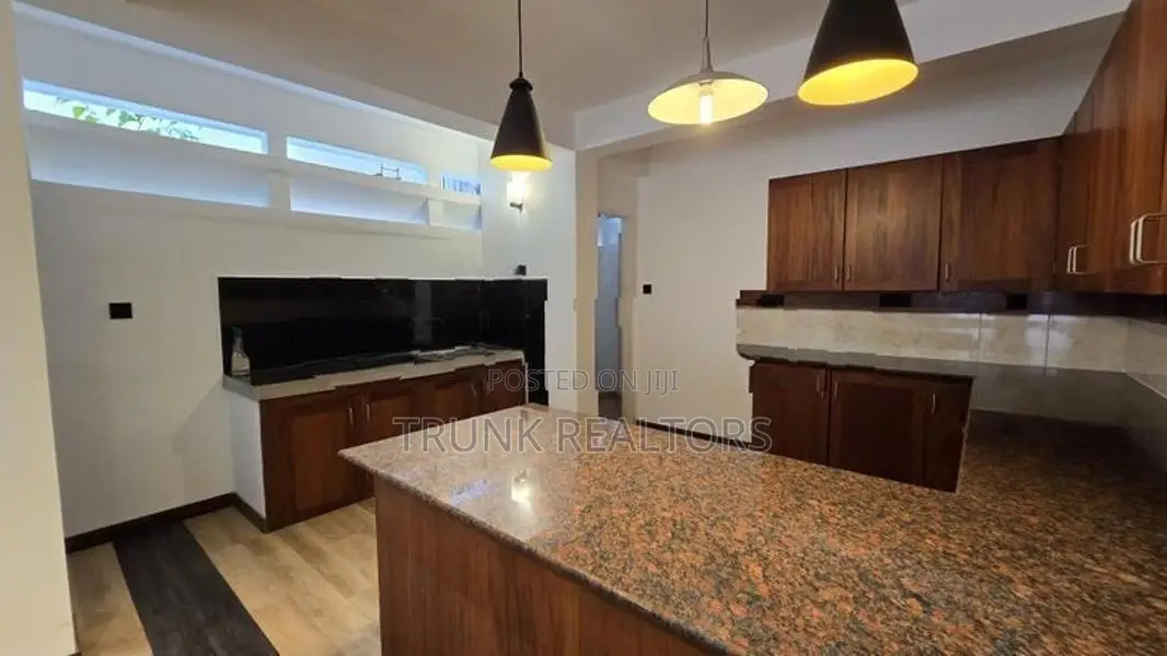 Colombo 07 03BR Apartment For Rent (NK107760)