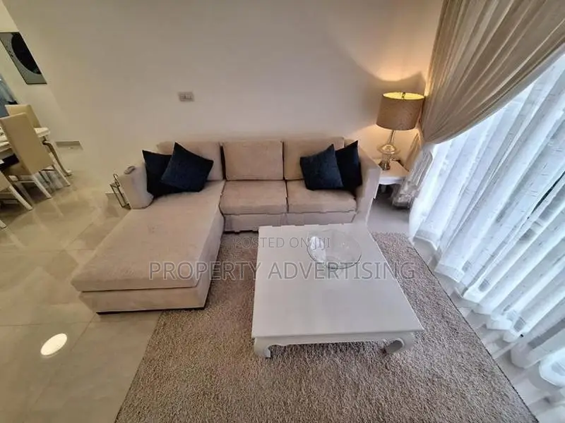 Iconic 110 - Luxury Apartment for Rent in Rajagiriya