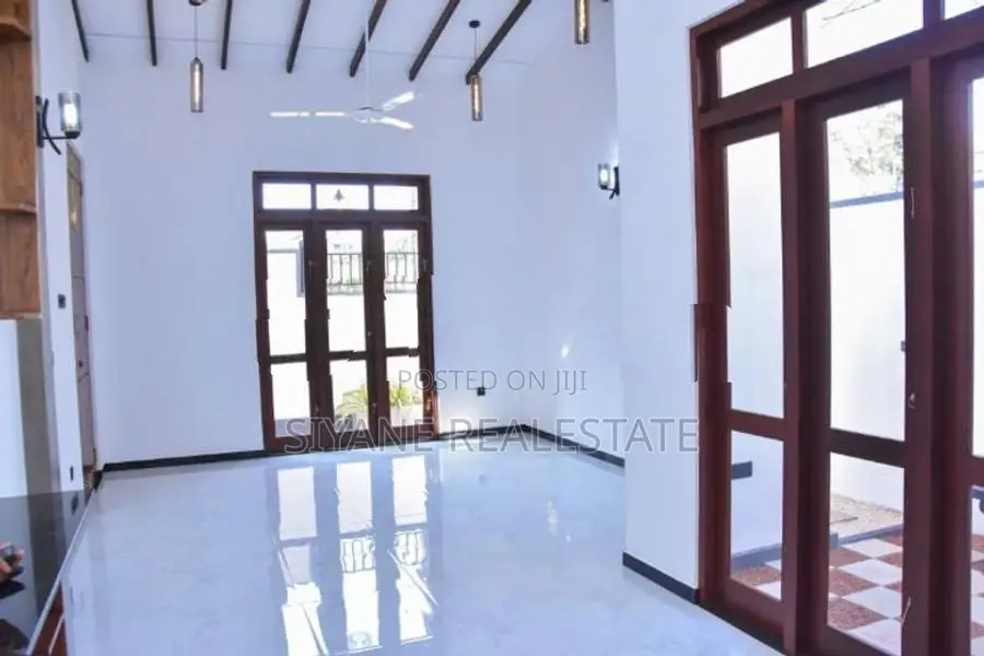 Brand New Modern House for Sale in Athurugiriya