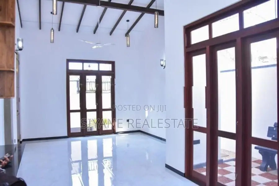 Brand New Modern House for Sale in Athurugiriya