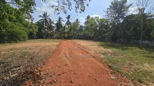 සින්නක්කර ඉඩම අනුරාධපුර