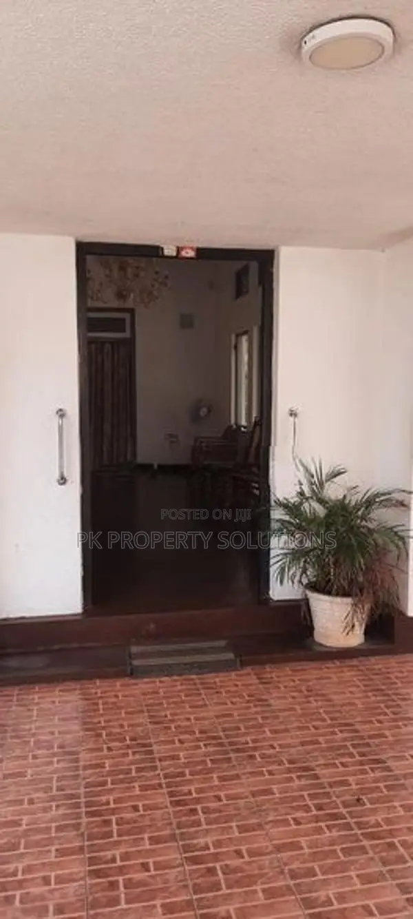 House for Sale Nugegoda ( File No 2637A )