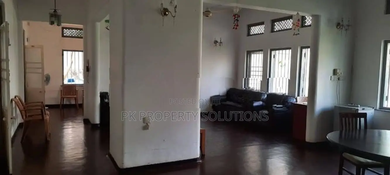 House for Sale Nugegoda ( File No 2637A )