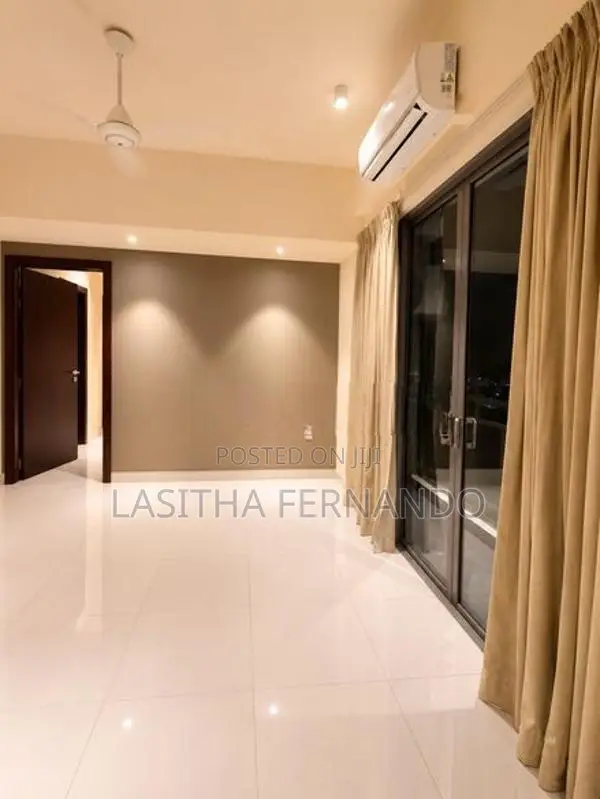 Aquaria Apartment for Rent in Colombo 05