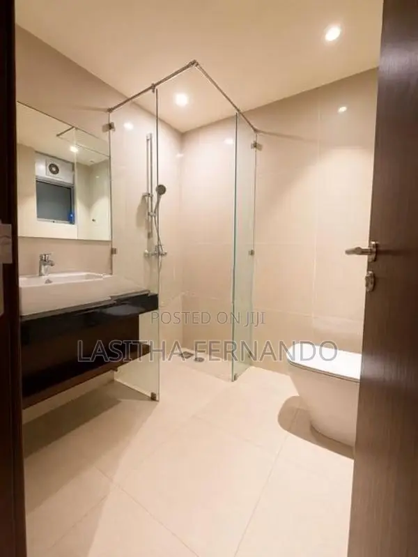 Aquaria Apartment for Rent in Colombo 05