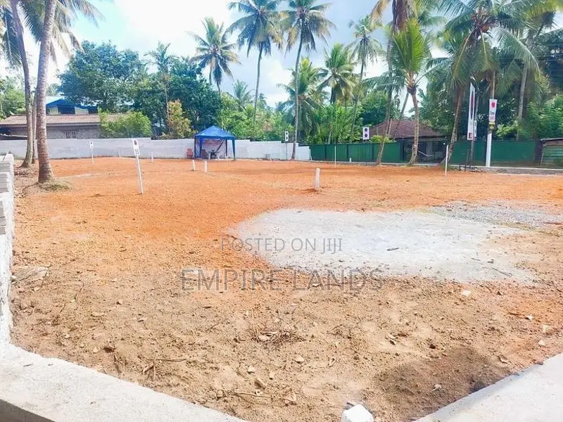 Homagama Galawilawatte Land for Sale Near Kottawa Highway