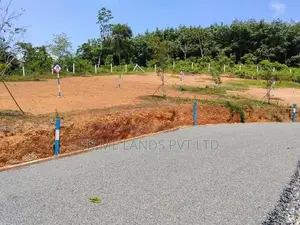 කළුතර දුවපන්සල පාරේන් ඉඩමක් විකිණීමට
