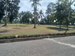 Land in Kotadeniyava