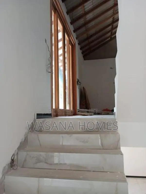 Neat House for sale Nugegoda