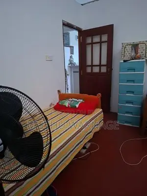 Room Rent නාරාහෙන්පිට