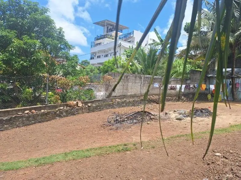 36 Perch Prime Land for Sale – Hospital Road, Pita Kotte