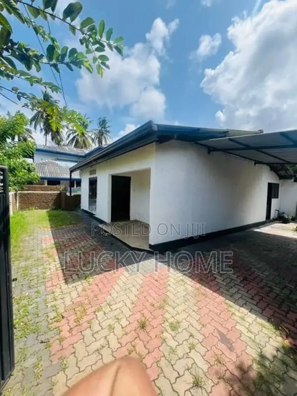 Completely House Sale Seeduwa