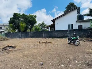 නගරයට ආසන්නව පදිංචියට සුදුසු ඉඩමක් විකිණීමට - Piliyandala