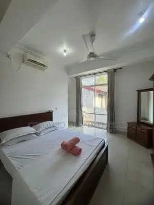 Apartment for Short-Term Rental in Colombo-05. (CSMP10D)