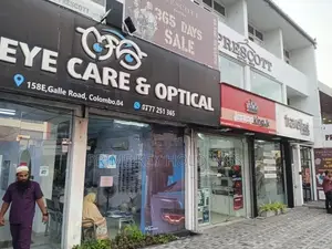 Commercial First Floor Galle Road Frontage – Colombo 04 (cr139)