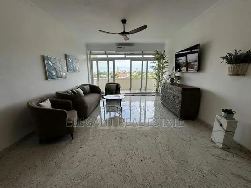 Rosmead Tower - 03 Bedroom Apartment for Rent in Colombo 07 (A5945)