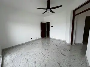 Rosmead Tower - 03 Bedroom Apartment for Rent in Colombo 07 (A5945)