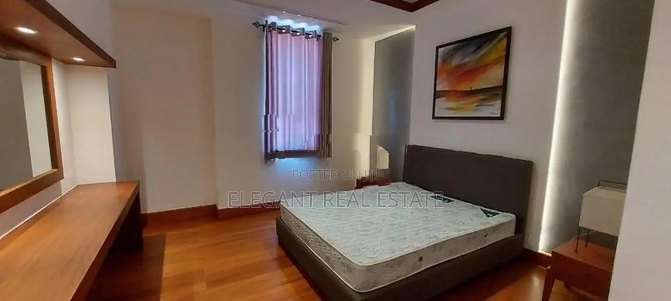 Seylan Tower - 03 Bedroom Apartment for Rent in Colombo 3 (A774)