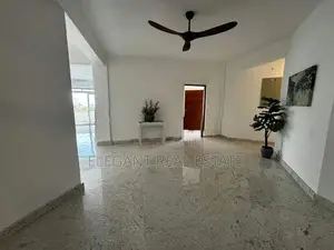 Rosmead Tower - 03 Bedroom Apartment for Rent in Colombo 07 (A5945)