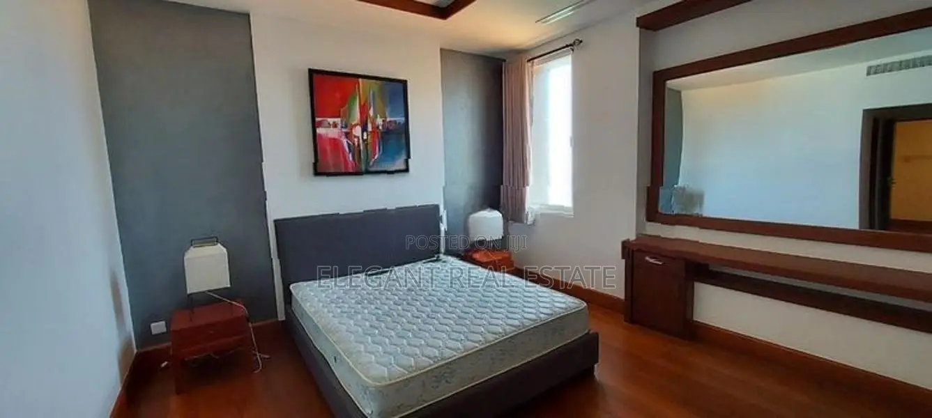 Seylan Tower - 03 Bedroom Apartment for Rent in Colombo 3 (A774)