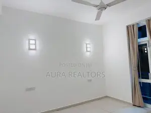 3 Bedrooms Unfurnished Apartment For sale in Colombo 05 (P-121)
