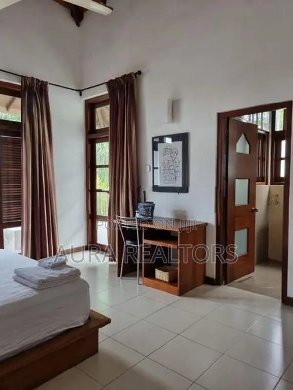 2 Bedrooms Fully Furnished House For Rent In Nugegoda (P-110)