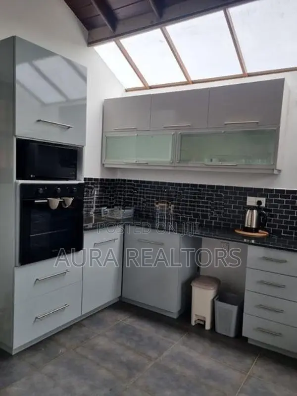2 Bedrooms Fully Furnished House For Rent In Nugegoda (P-110)