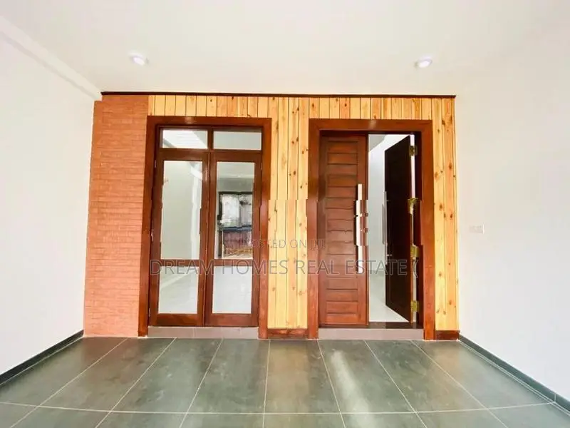 Brand New 4BR Luxury House for Sale – Athurugiriya