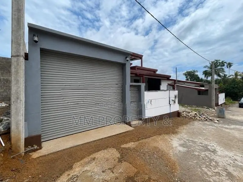 Brand New Modern Valuable House Sale in Homagama