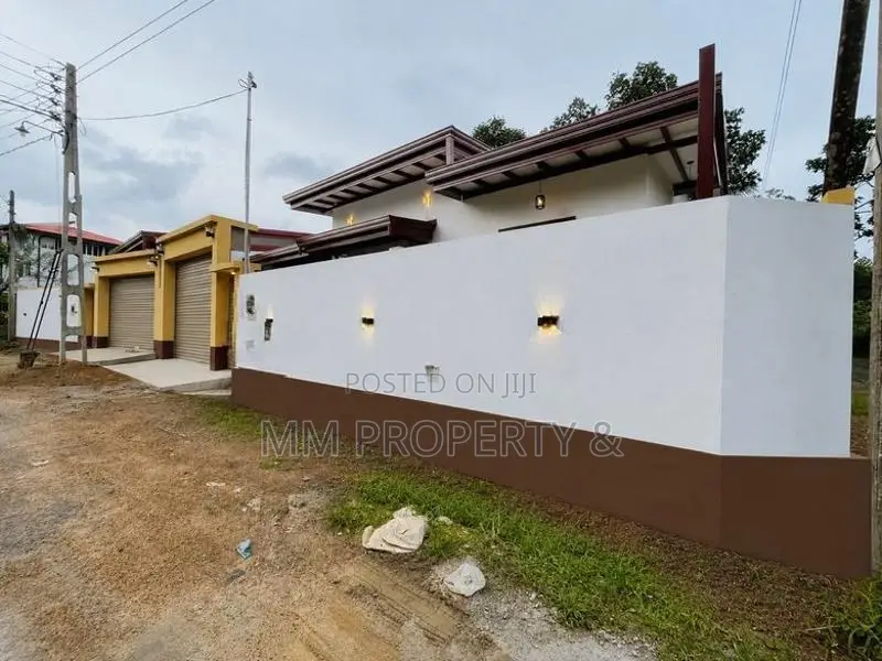 Brand New (AC) Modern House Sale in Kiriwaththuduwa, Homagama