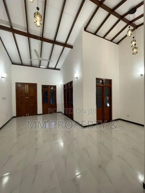 Brand New Modern Valuable House Sale in Homagama