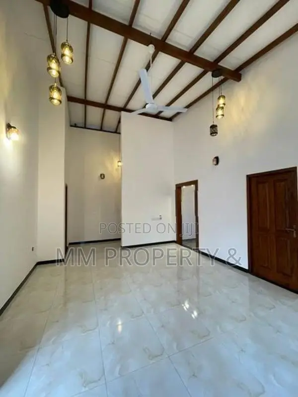 Brand New (AC) Modern House Sale in Kiriwaththuduwa, Homagama