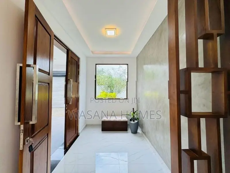 Luxury House for Sale Kesbewa