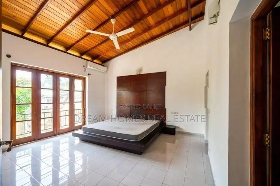 Elegant 4BR Luxury Home with Garden Oasis Indoor Pond Boralasgamuwa