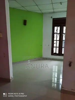 Prime Land with House in Kadawatha for Sale