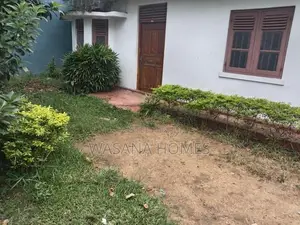 Single Story House for Sale Boralasgamuwa