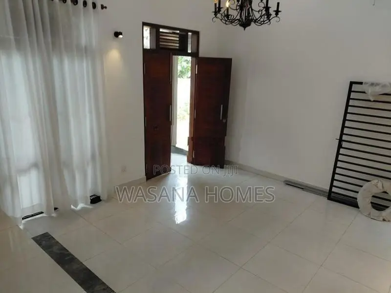 Fantastic Two story house for sale Borelasgamuwa