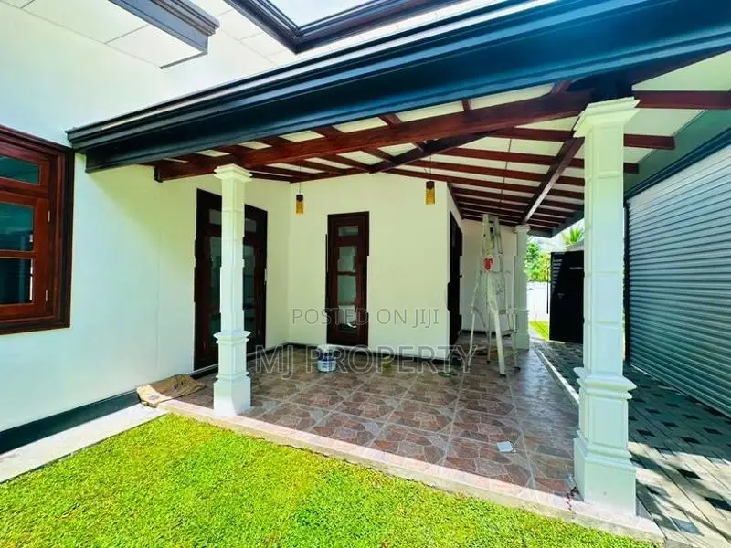 ( YS-1151) Valuable Single Storey House Sale in Homagama Halbarawa