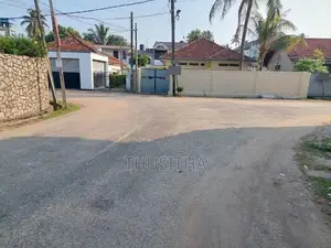 Land with House for Sale in Dehiwala