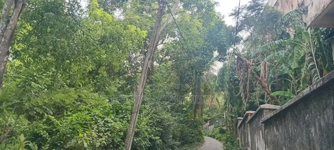 නිවසක් විකිණිමට බෙලිඅත්ත